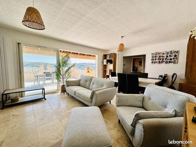 Maison vente à Marseille, Carnoux-en-provence