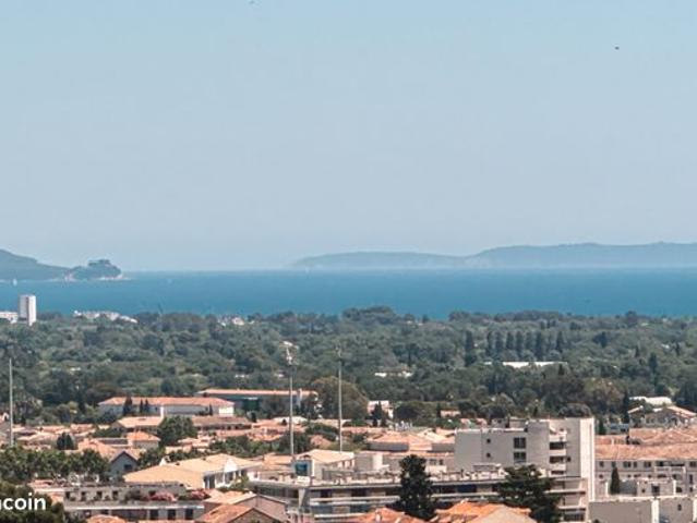 Maison vente à Arrondissement de Toulon, Hyères