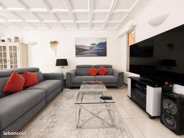 Maison vente à Genas, Rhône