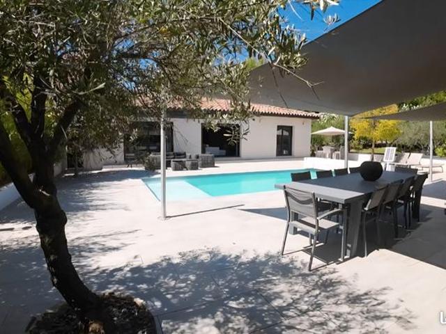 Maison vente à Aix-en-Provence, Lambesc