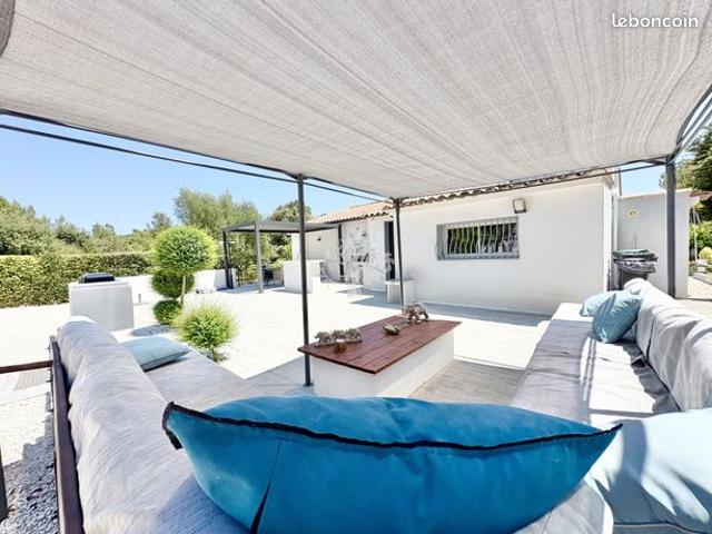 Maison vente à Arrondissement de Toulon, Évenos