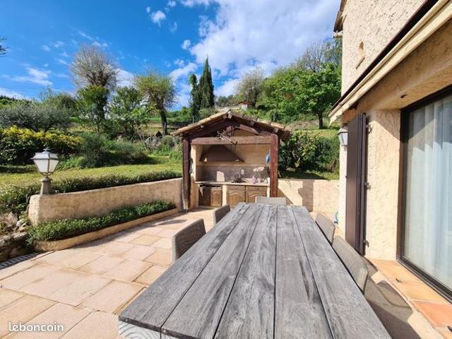 Maison vente à Grasse, Gattières