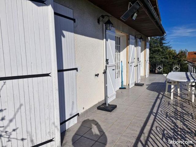 Maison vente à Roanne, Commelle-vernay