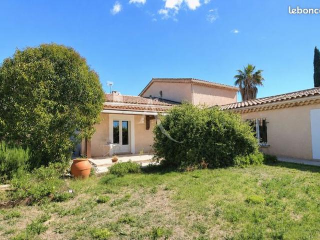 Maison vente à Arrondissement de Toulon, Carqueiranne