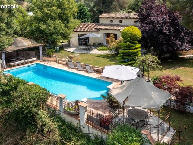Maison vente à Grasse, La Gaude