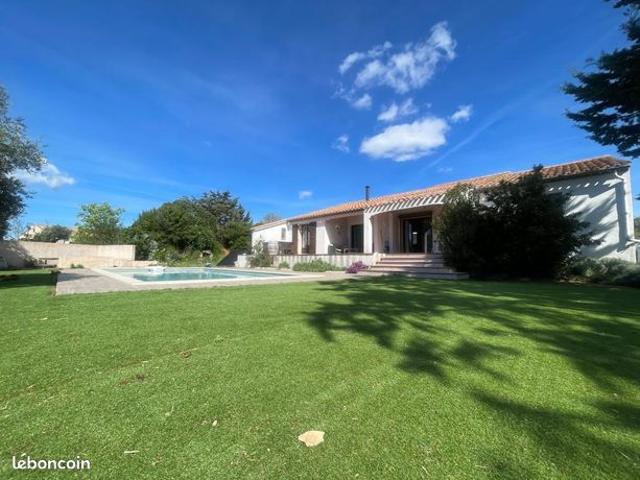 Maison vente à Carcassonne, Caunes-minervois