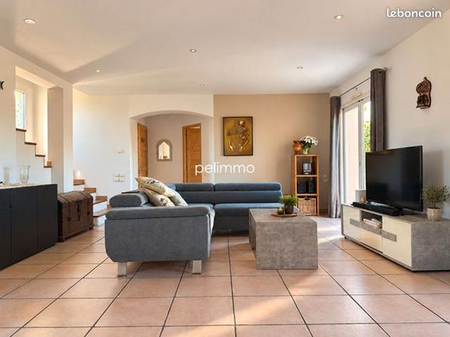 Maison vente à Aix-en-Provence, Eyguières