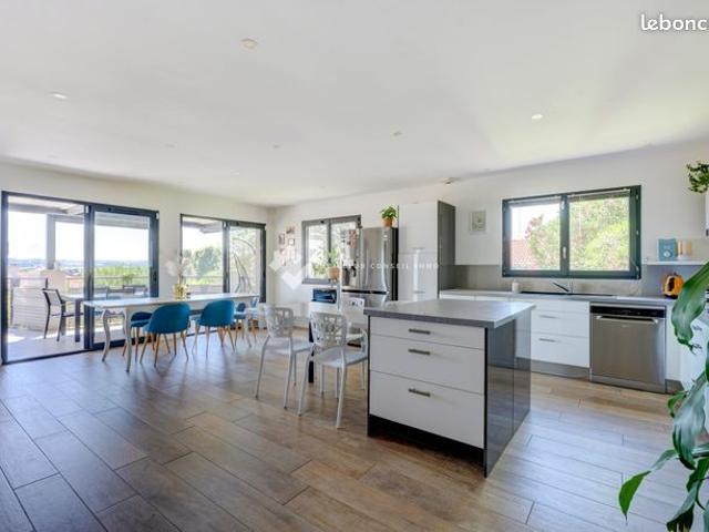 Maison vente à Lyon, Rhône