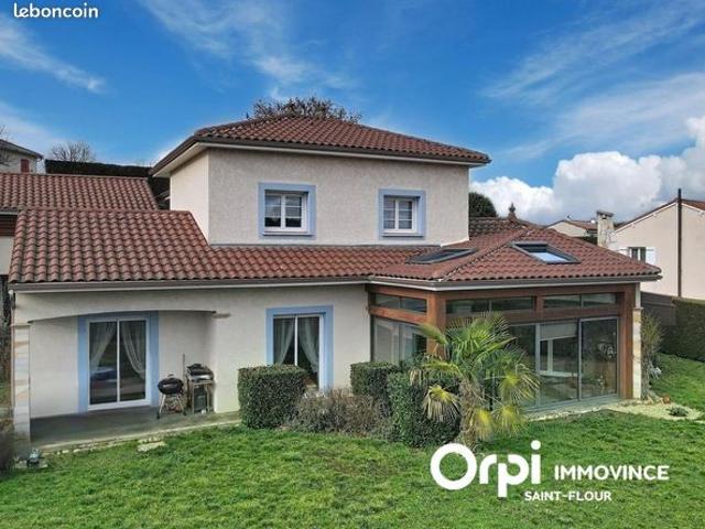 Maison vente à Saint-Flour, Saint-flour
