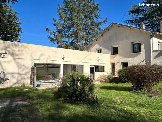 Maison vente à Périgueux, Champcevinel
