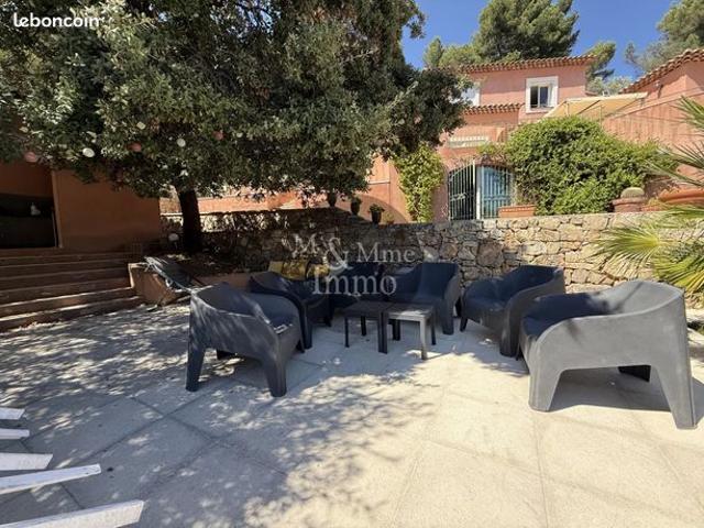 Maison vente à Arrondissement de Toulon, Bandol
