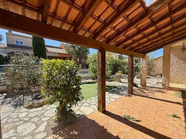 Maison vente à Marseille, Carnoux-en-provence