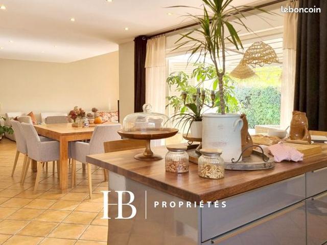 Maison vente à Arrondissement de Toulon, Six-fours-les-plages