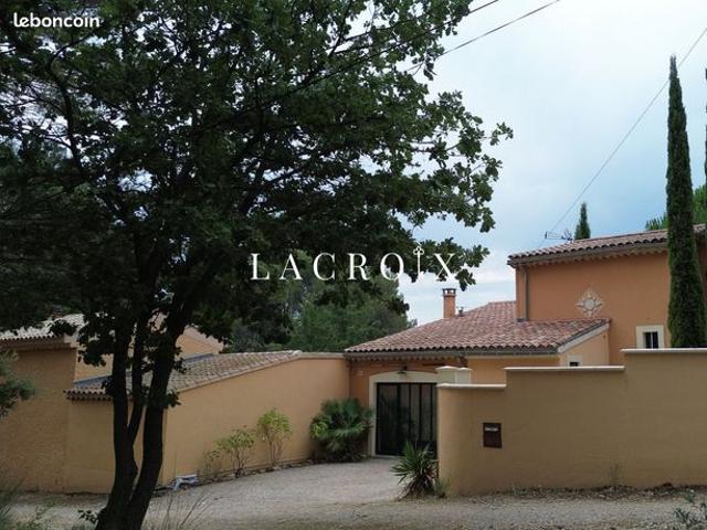 Maison vente à Carpentras, Bédoin