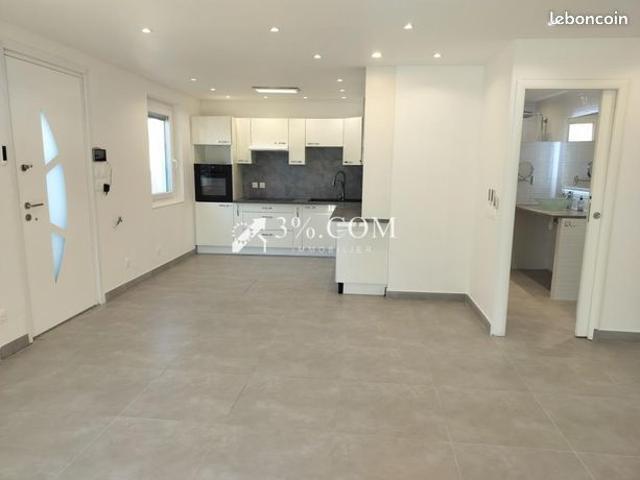 Maison vente à Granges-les-beaumont, Guadeloupe