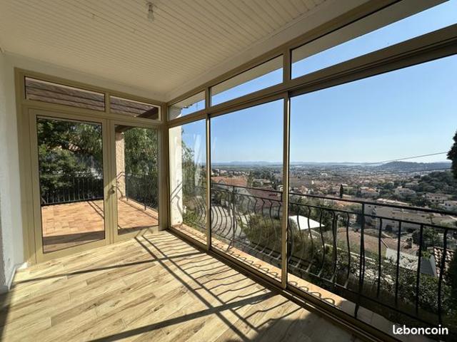 Maison vente à Arrondissement de Toulon, Hyères