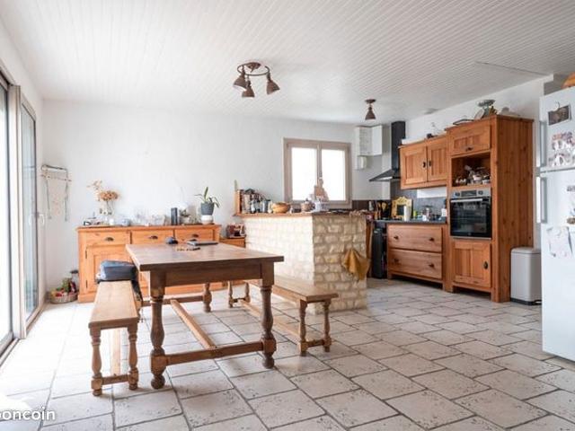 Maison vente à Rochefort, Chaillevette