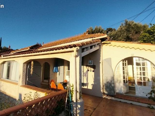 Maison vente à Arrondissement de Toulon, Toulon