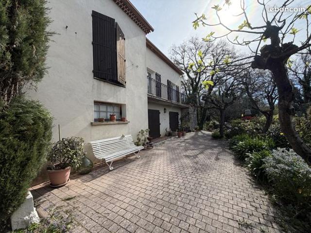 Maison vente à Arrondissement de Toulon, Pierrefeu-du-var