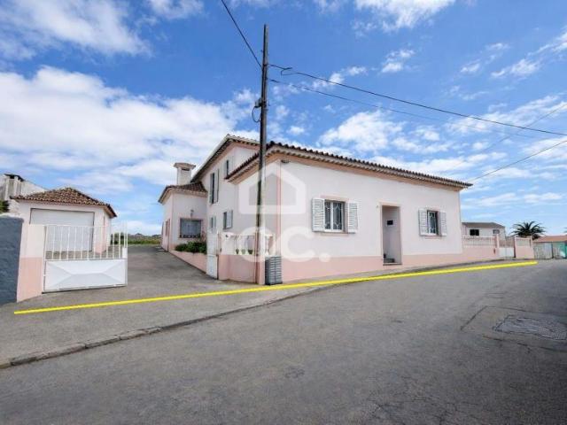 Casa venda em Açores, Arrifes