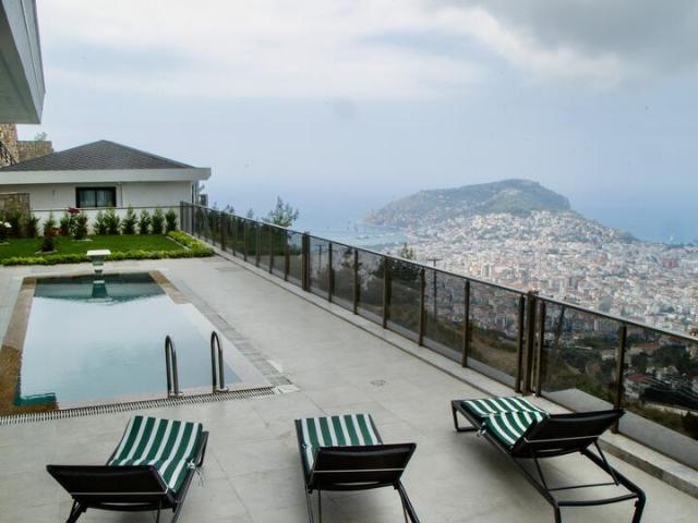 Muratpaşa, Antalya içerisinde satılık Villa