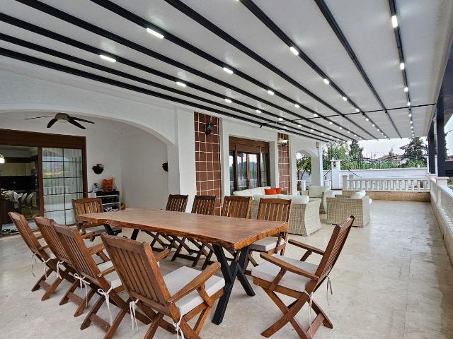 Kemer, Antalya içerisinde satılık Villa