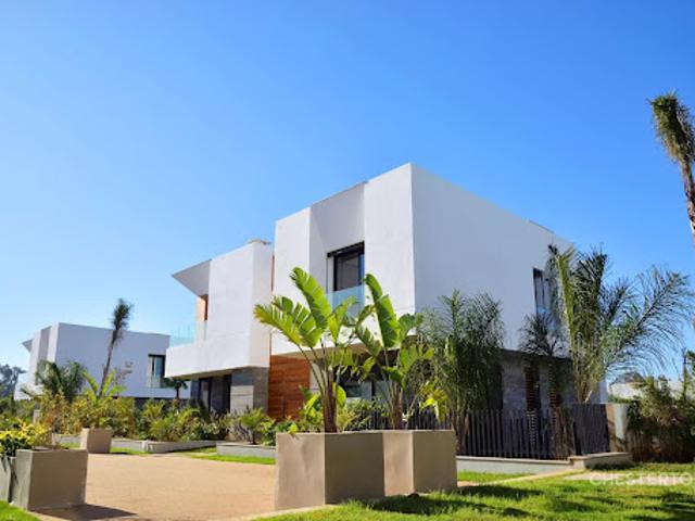 Villa vente à Anfa, Gharb-Chrarda-Beni Hssen