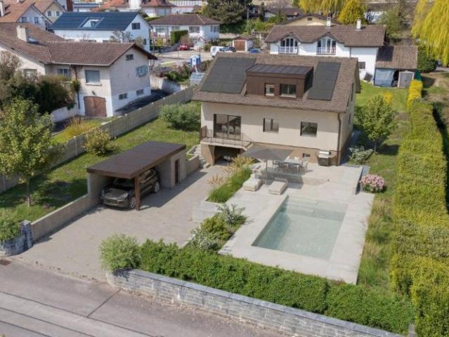 Haus kaufen in Rolle, Waadt
