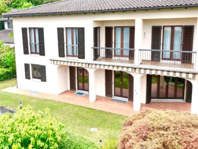Haus kaufen in Aldesago, Tessin