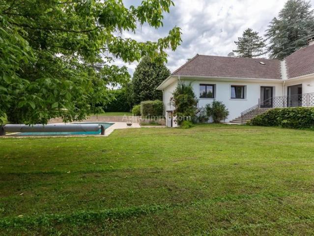 Maison vente à Belley