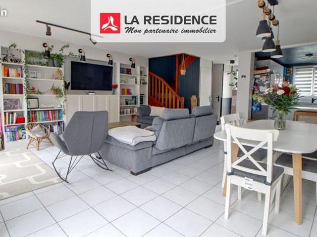 Maison vente à Versailles, Plaisir