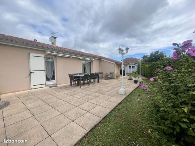 Maison vente à Roanne, Renaison