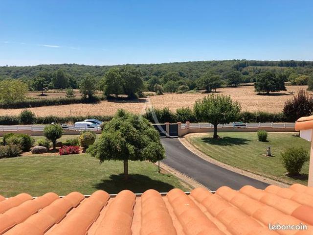 Maison vente à Mervent, Vendée