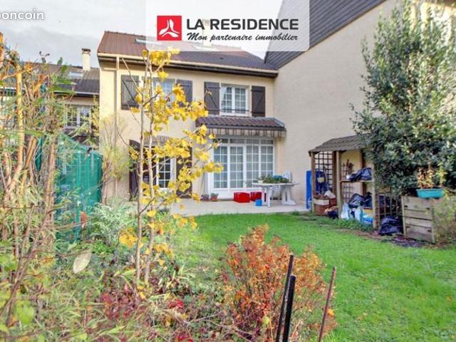 Maison vente à Versailles, Les Clayes-sous-bois