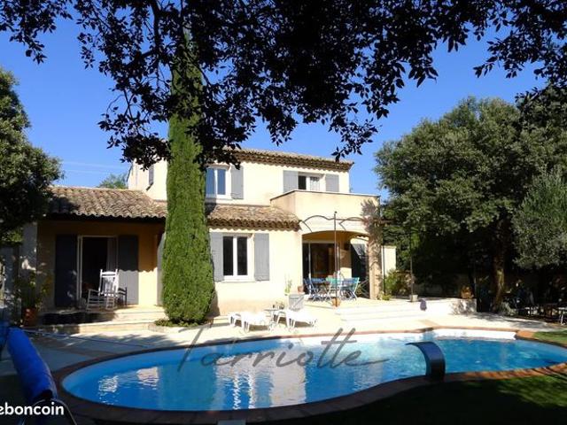 Maison vente à Taulignan, Guadeloupe