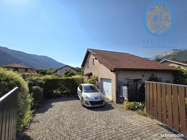 Maison vente à Grenoble, Voreppe