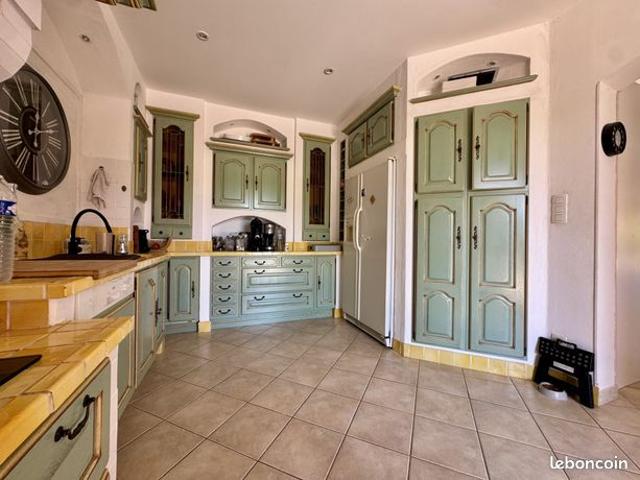 Maison vente à Arrondissement de Toulon, La Londe-les-maures