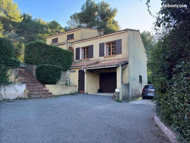 Maison vente à Carnoux-en-provence, Principauté de Monaco