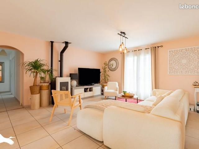 Maison vente à Nîmes, Aigues-vives