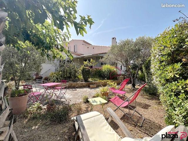 Maison vente à Saint-cyr-sur-mer