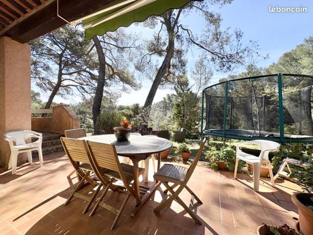Maison vente à Arrondissement de Toulon, Six-fours-les-plages
