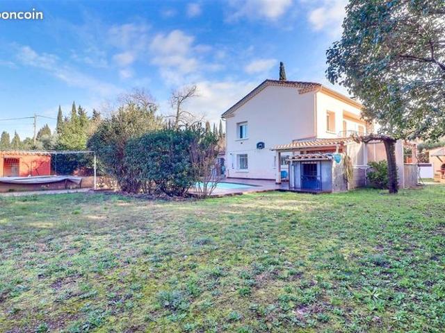 Maison vente à Nîmes, Rodilhan