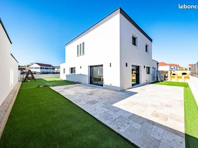 Maison vente à Villefranche-sur-Saône, Rhône