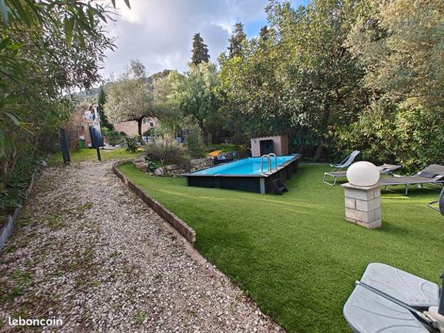 Maison vente à Arrondissement de Toulon, Toulon