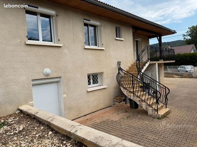 Maison vente à Nantua, Arbent