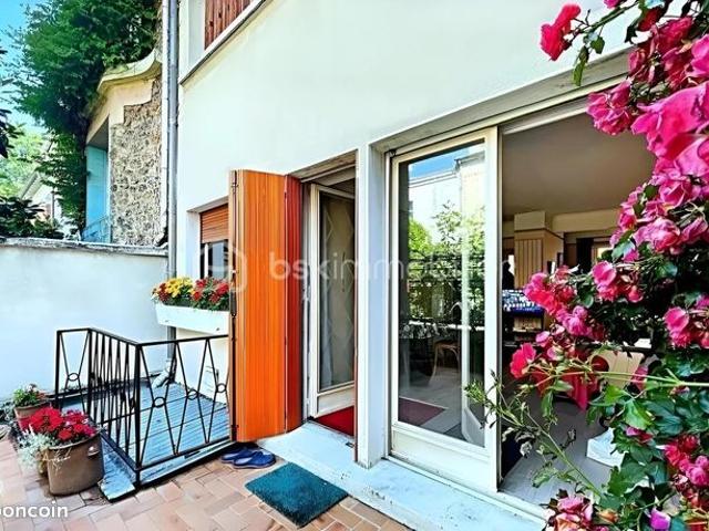 Maison vente à Paris, Île-de-France