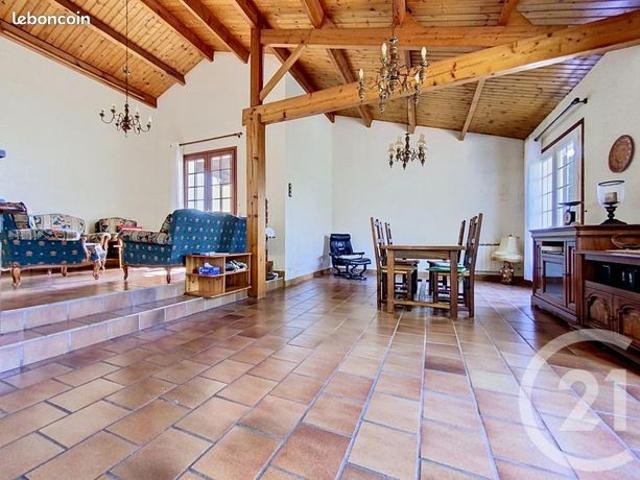 Maison vente à Rochefort, Échillais