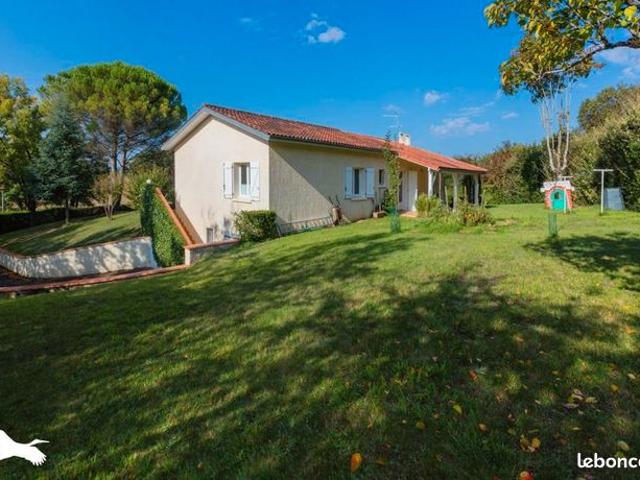 Maison vente à Mirande