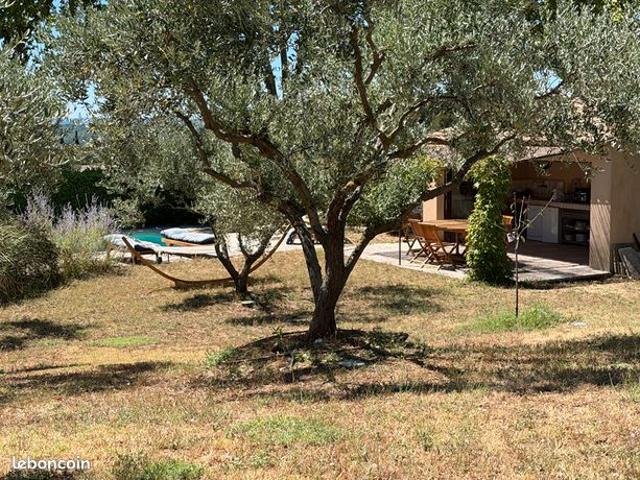 Maison vente à Apt, Vaugines