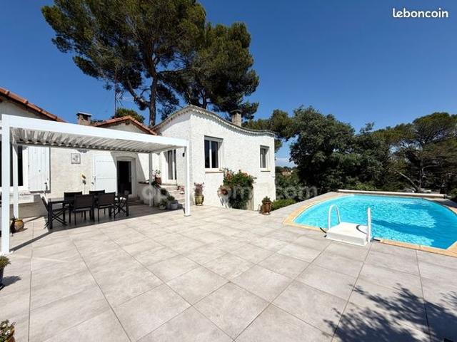Maison vente à Nîmes, Gard